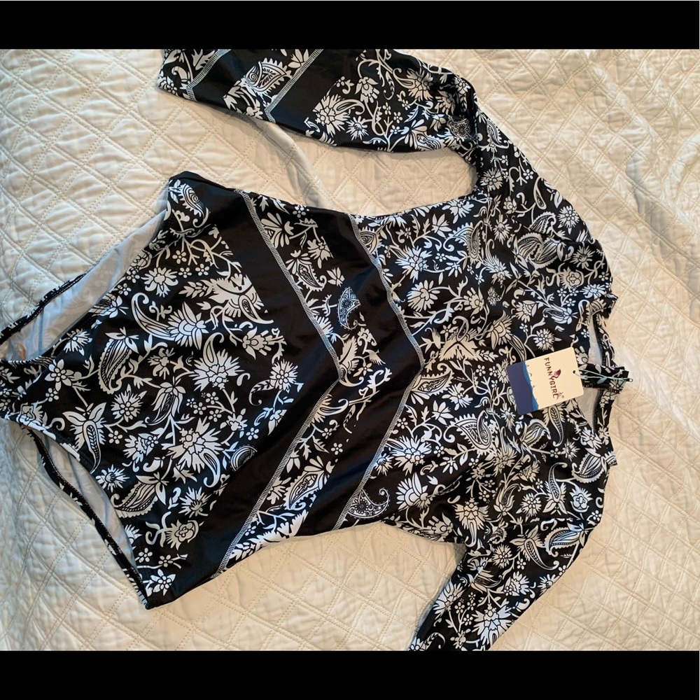 Women’s Long Sleeve Swimsuit